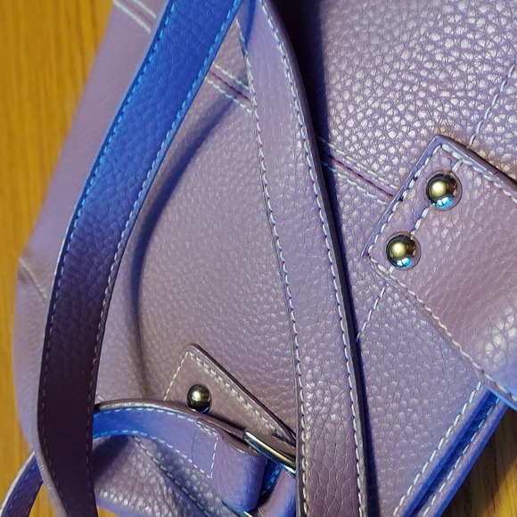 Relic Lavender Purse with Plenty of Pockets & Inserts/GC/Light Wear. - Picture 5 of 10